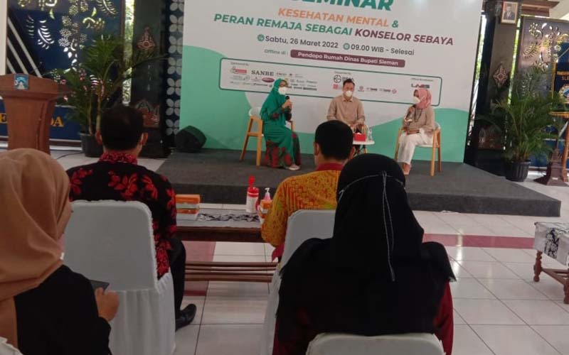 Konselor remaja untuk mengatasi masalah komunikasi