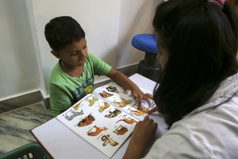 Psikolog anak berpengalaman menangani autisme di jakarta